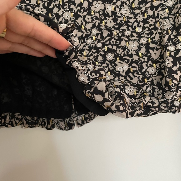 Zara Cropped Long Sleeve Blouse - Picture 5 of 5